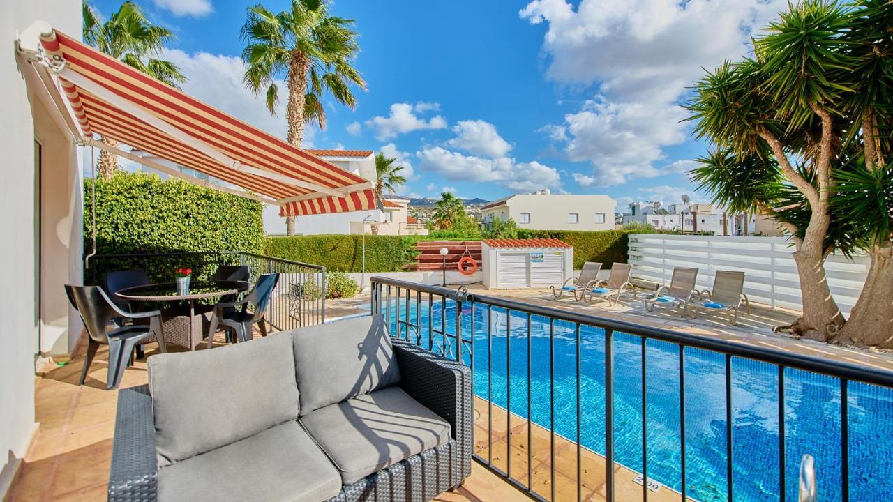 Villa Shiva By Ezoria Villas Mercan Koyu Dış mekan fotoğraf